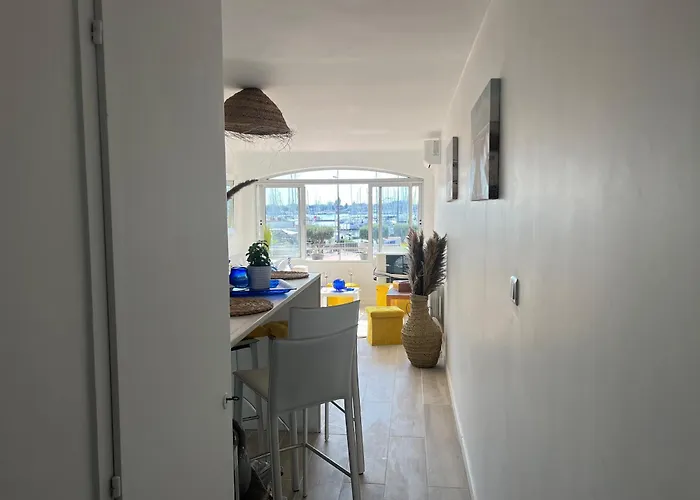 Au Cap D'agde Apartment *